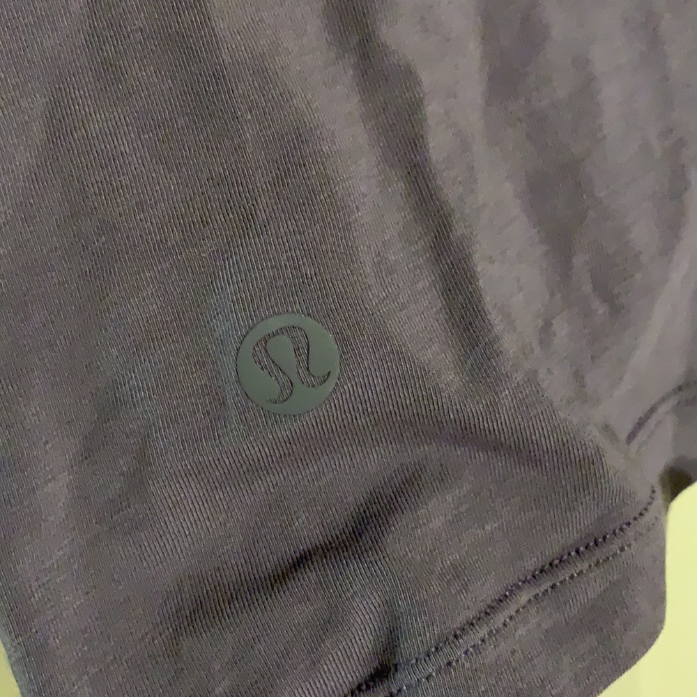 Lululemon Tank - Picture 4 of 4